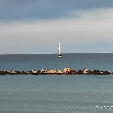 A Due Passi Dal Mare Lägenhet Otranto Exteriör bild