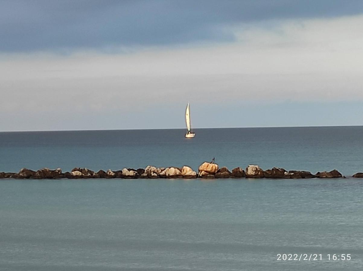 A Due Passi Dal Mare Lägenhet Otranto Exteriör bild